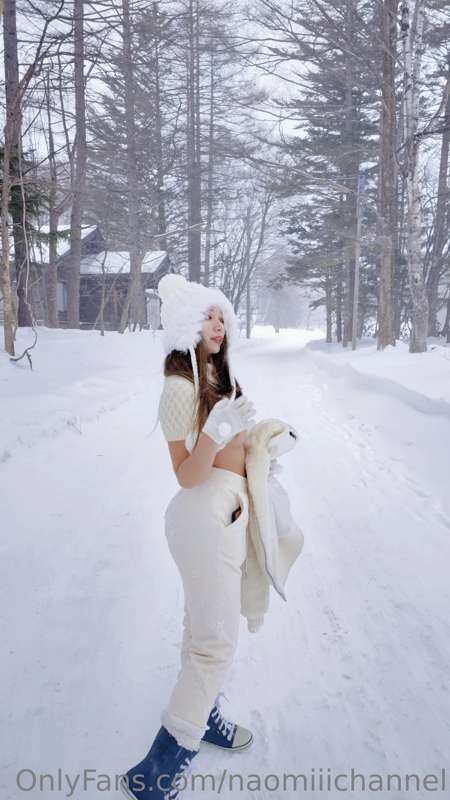 Outdoor Photos that appeared in the trip video✈️☃️🔞
旅行動画に登場し.. 18