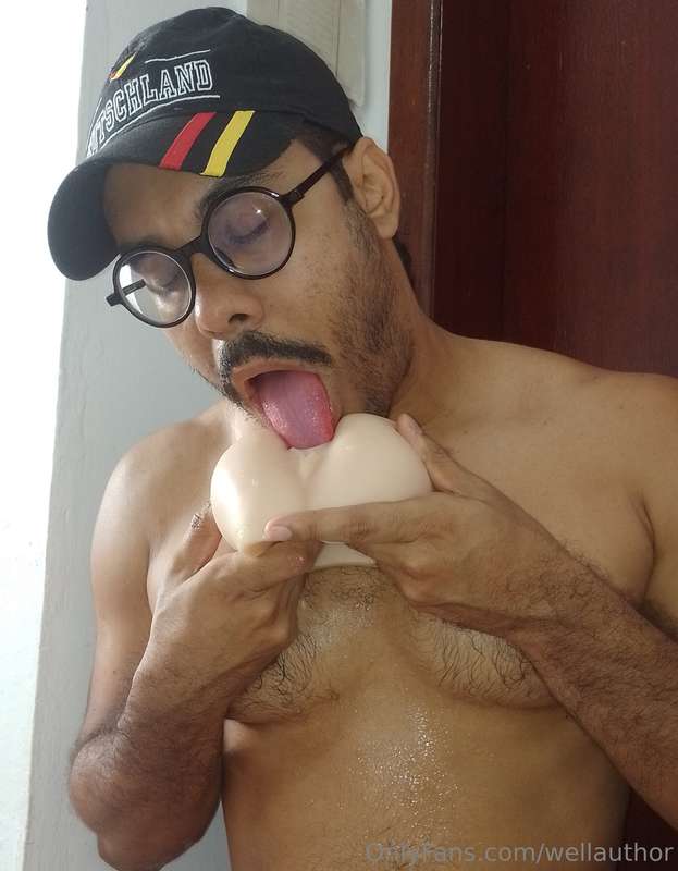 Cleaning my sex toys was fun 😜💦 4