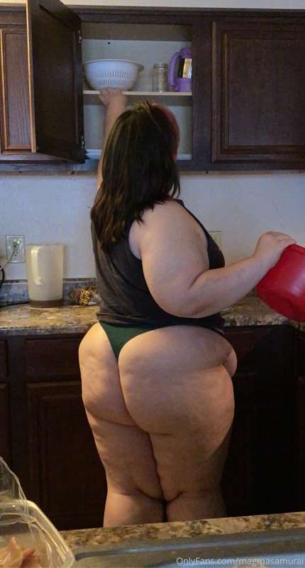 Playing around in the kitchen 🥰😘😝 1