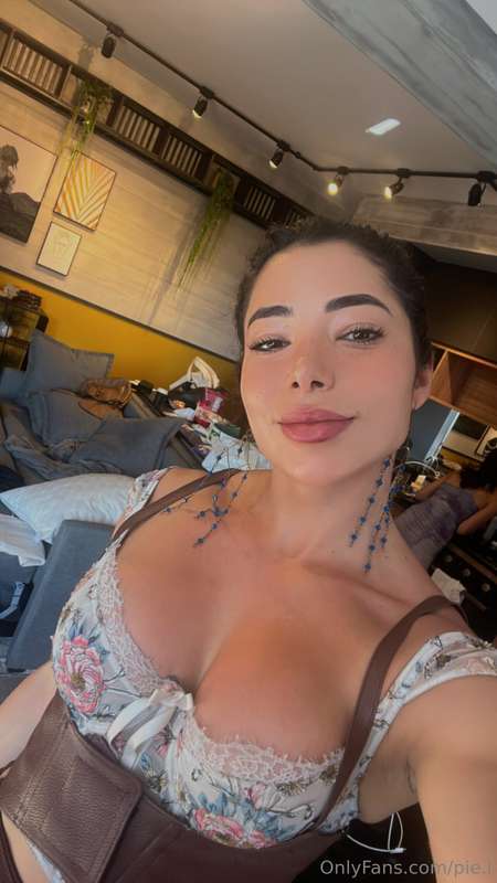 Hey 😍😍😍