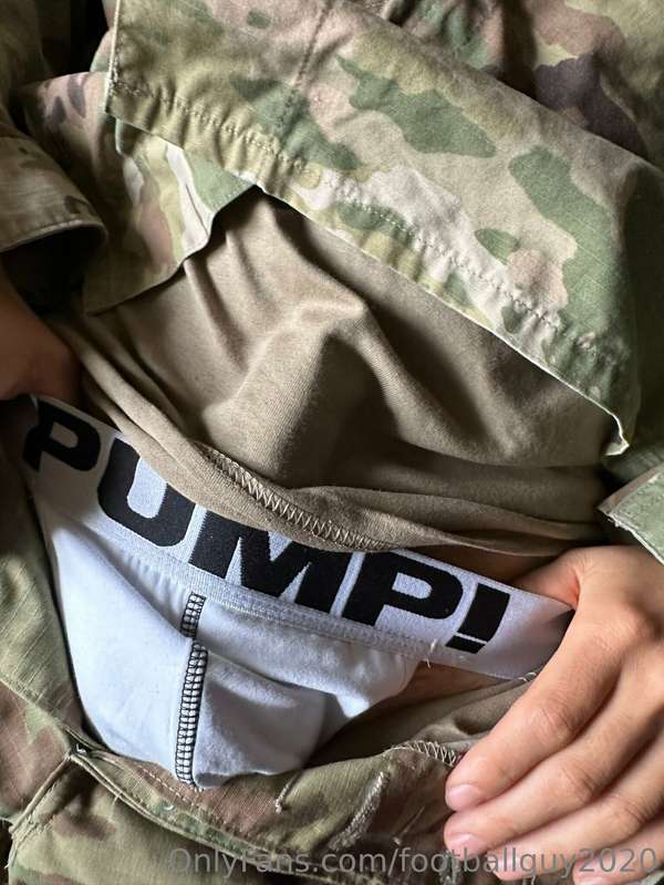 As promised - the full photo set of the private showing off .. 21