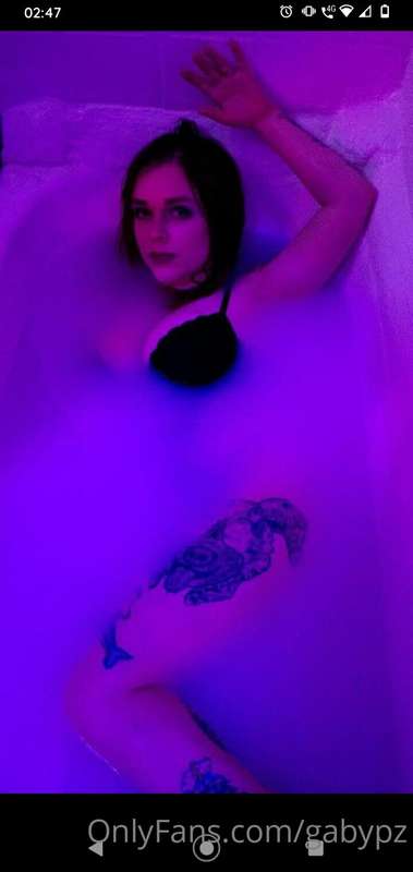 🟢 @hazlehorizon 🟢 AVAILABLE. Sexy 18 year old girl looking f..