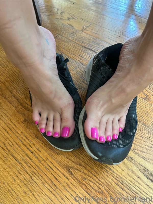 Socks off 😌💕💦 1