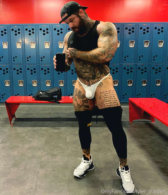 Post workout 🏋🏻‍♂️ 🤳