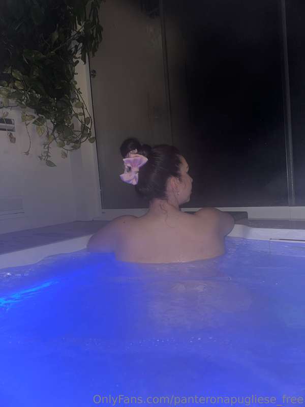 In relax vengono fuori contenuti da porca forte 😏La buonanot..