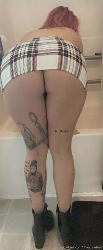 Oops I forgot to wear panties