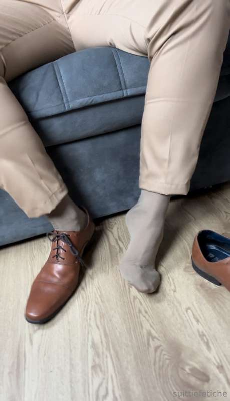 Suspensórios masculinos: um toque de elegância que destaca o.. 7