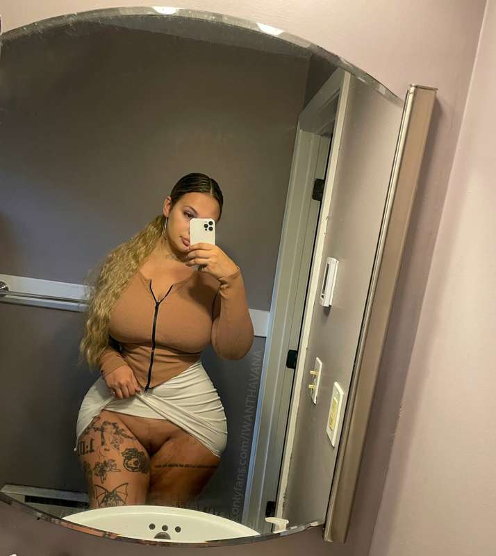 DM me baby I’m feeling naughty😈