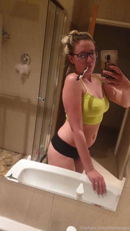 Chivetteneyq - Onlyfans - 30 Sep, 2019