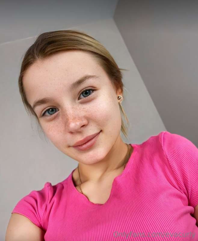 🔥𝗙𝗥𝗘𝗘 𝗢𝗡𝗟𝗬 𝗡𝗢𝗪🔥 @alice.taylor 
I want you to put your dick b..