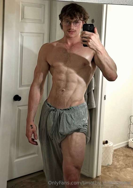 Should I post the nude version of this pic today or tomorrow..