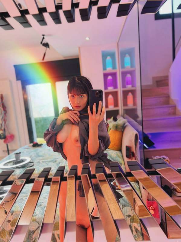 Look! A rainbow! 1