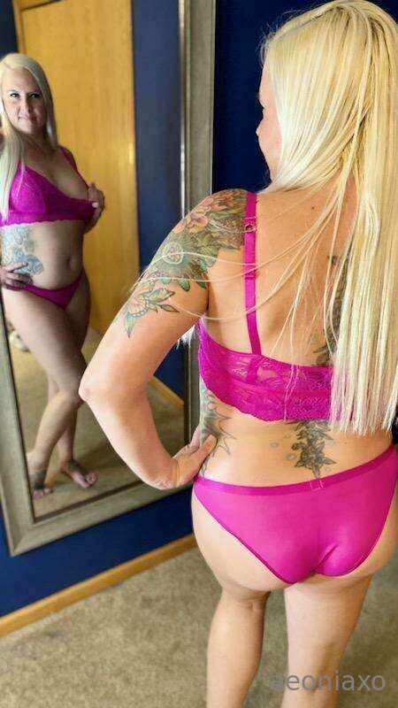 ***Good morning & happy sexy Sunday.*** 😘 This time change i.. 7