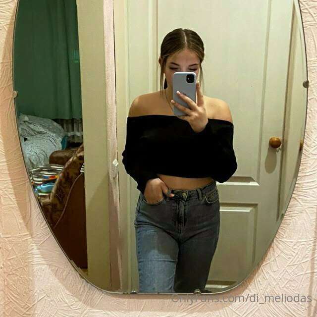 Let's start this week with the best energy 💕💋