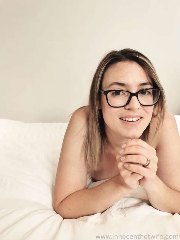 Innocenthotwife - Fansly - 27 Sep, 2021 2