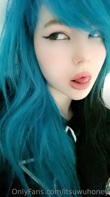 A collection of pictures where I stick my tongue out 13