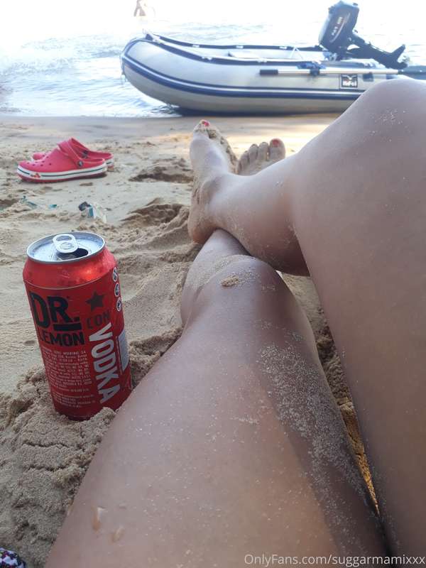Today I had a great day with friends on the river… we made v..