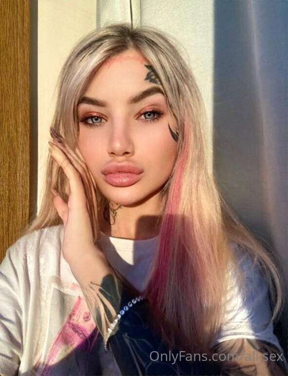 Do you like sunny weather, too? Tell me about the rest you m..