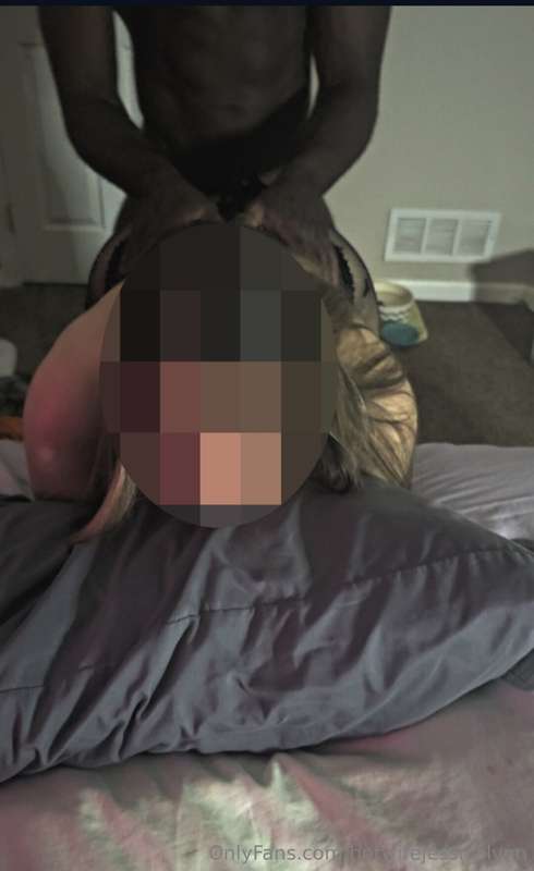 I had an amazing date last night with my bull. He fucked me .. 2