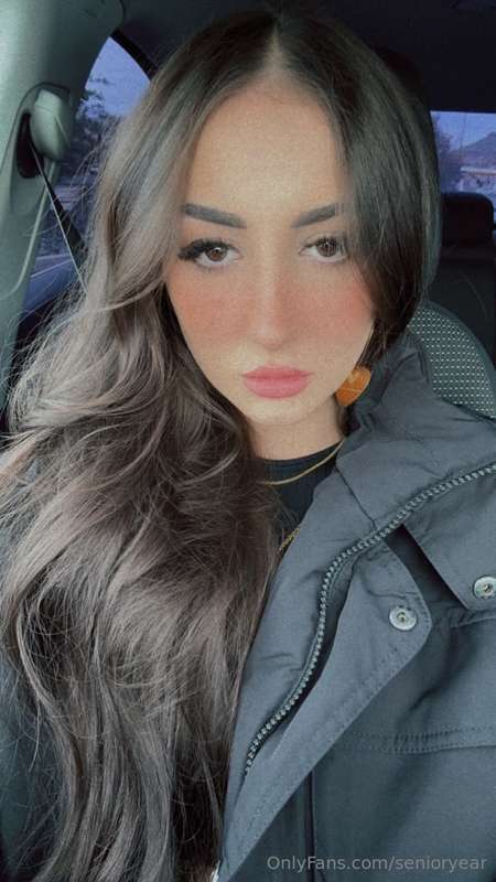 Hi :))