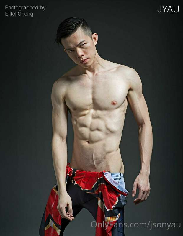 Throwback, photographed by Eiffel Chong 1