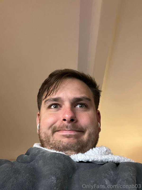 Oh why isn’t conzo posting very much” BECAUSE I LOOK LIKE T.." by