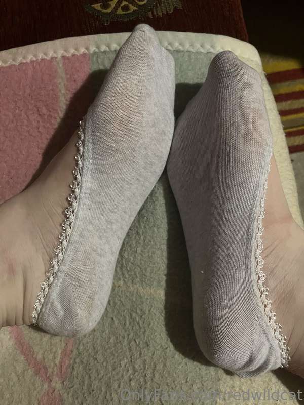 My feet are in pretty good shape (at least I think so ^^ ) 4