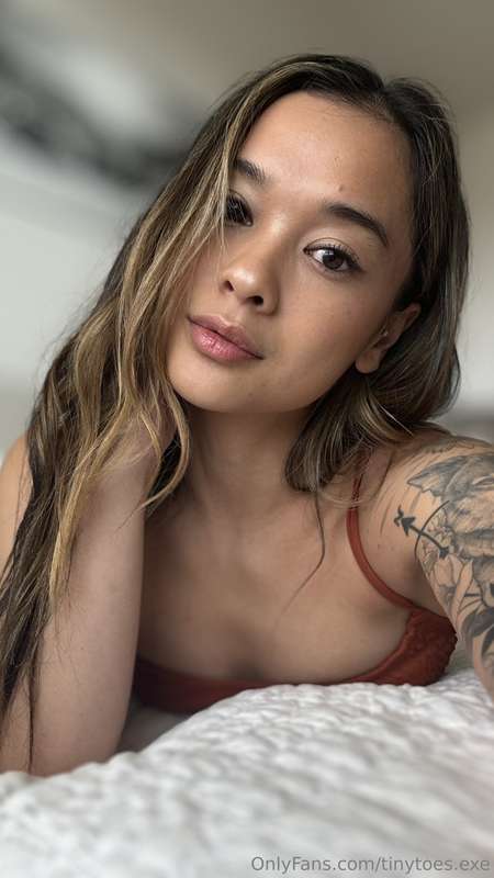 Feeling cute. Won't delete ever 🥰 2
