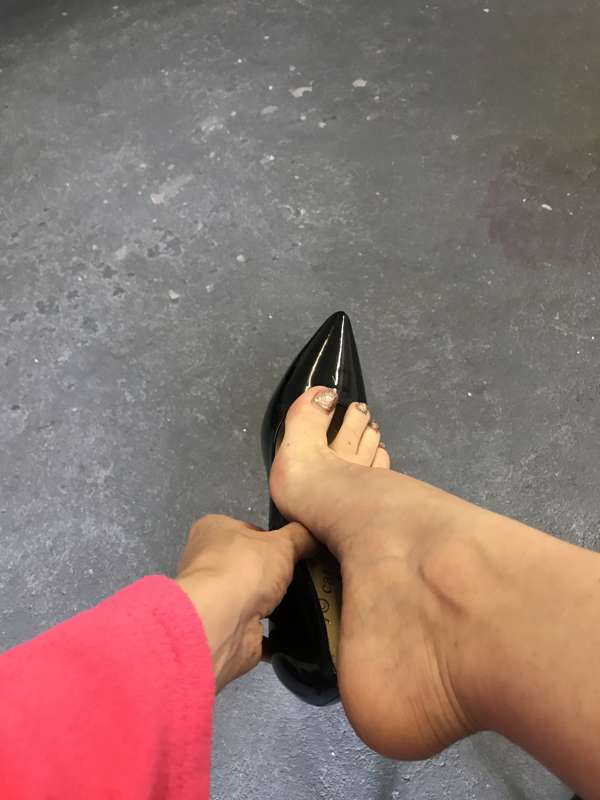 Red sole stilettos 2