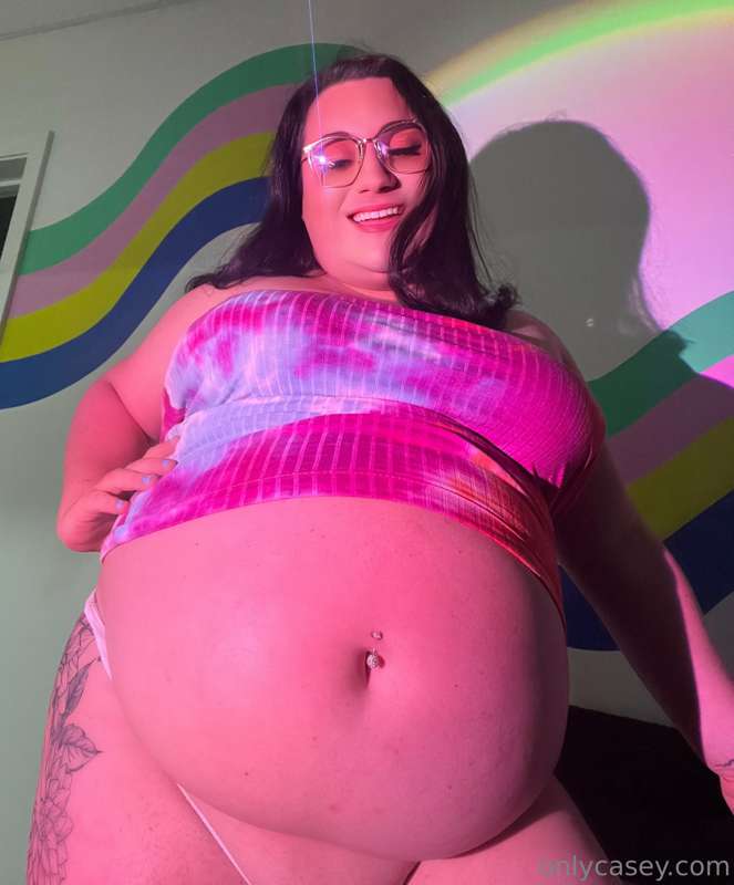 I turn into the biggest lil bimbo as soon as the chugging st.. 6