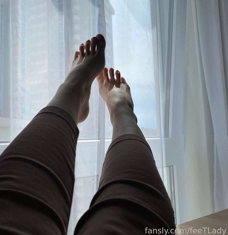 Feetlady - Fansly - 05 May, 2023 3