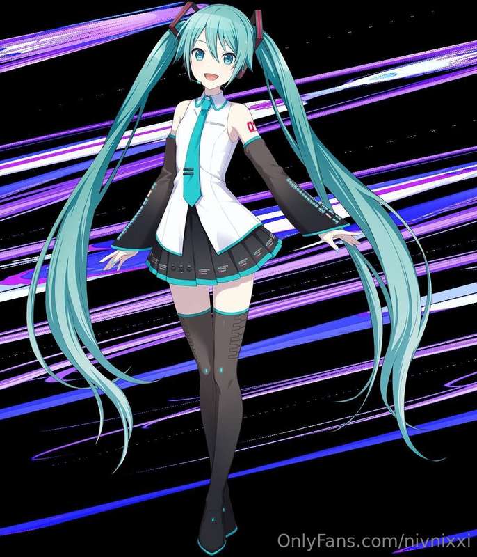 OK POLL TIME!! >:)) Who should I cosplay next? Also comment .. 1