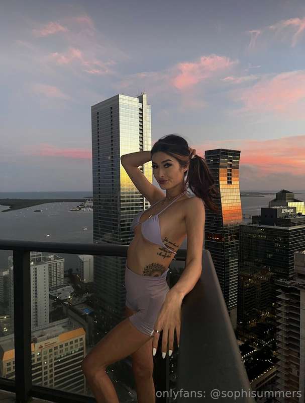 Can we chat babe? Message me!  1
