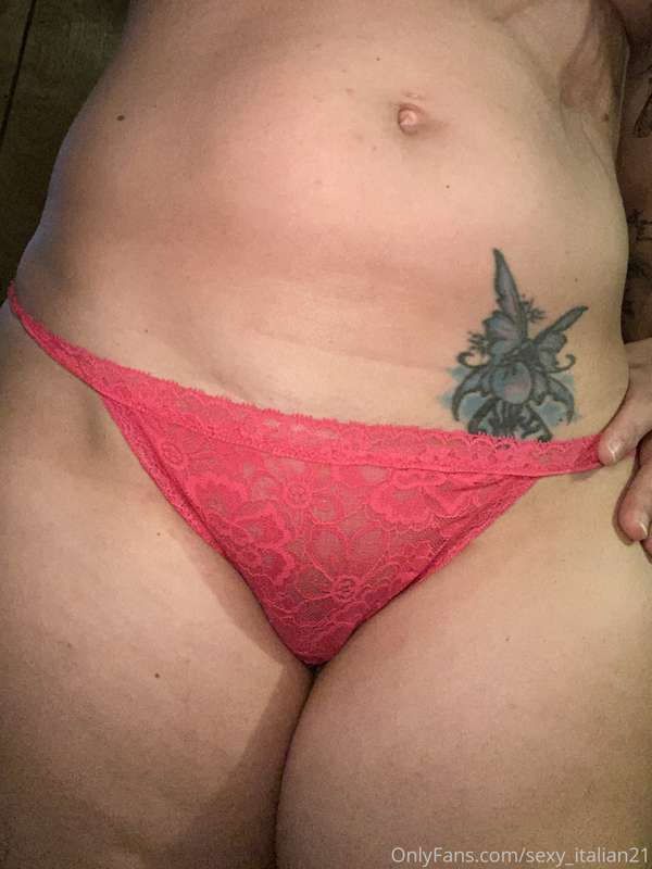 New pink g-string 🔥