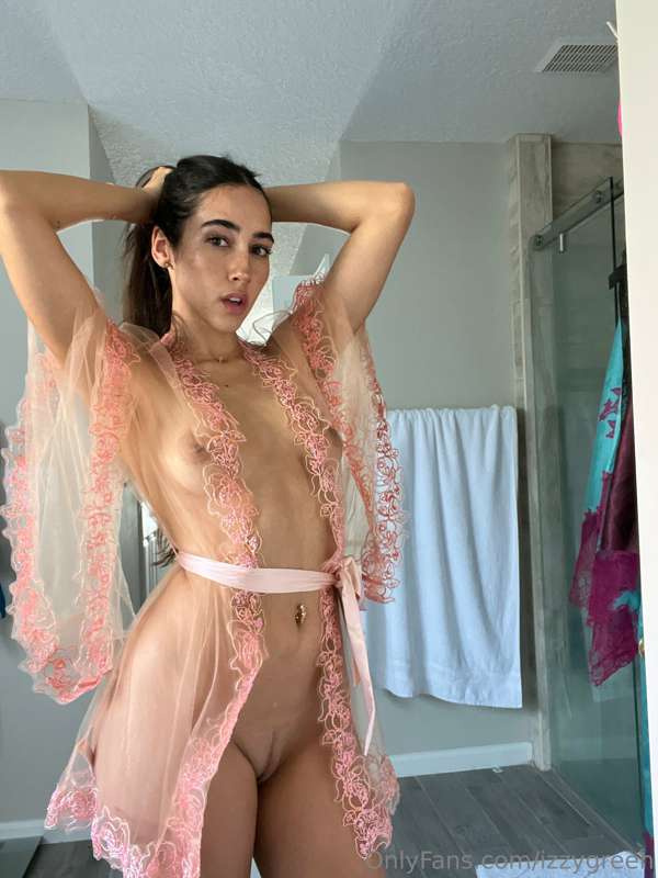 rate my new robe 😚💗 20