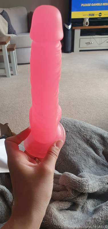 New dildo 😍 cant wait to get this beast inside my pussy!