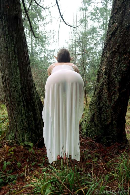 You see me in the forest, looking for mushrooms, my moist pu..