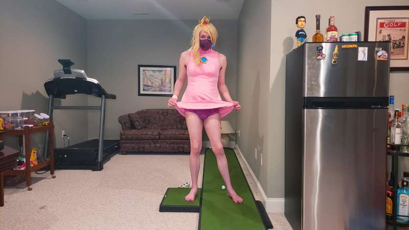 And here's slutty Tennis Peach! I always love out-of-charact.. 11