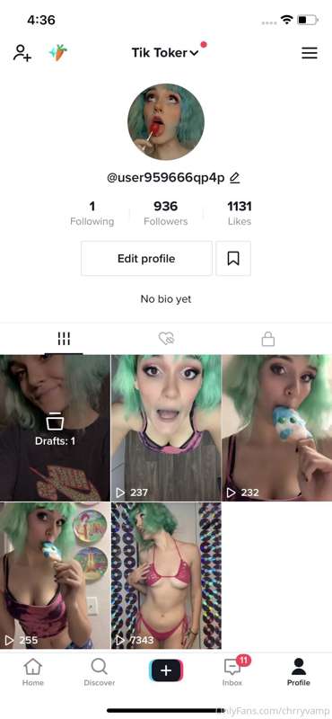 I have two new tiktoks if u wanna follow me <3 1