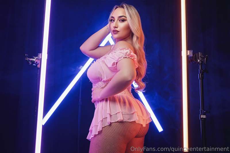 I want you to be hard with me... and for me 💕
