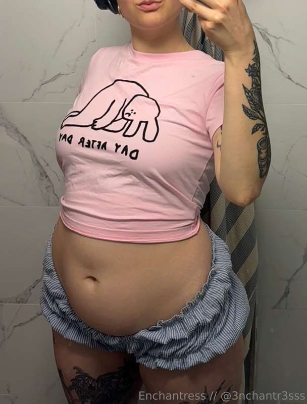 Oh shittt this belly is heavy 