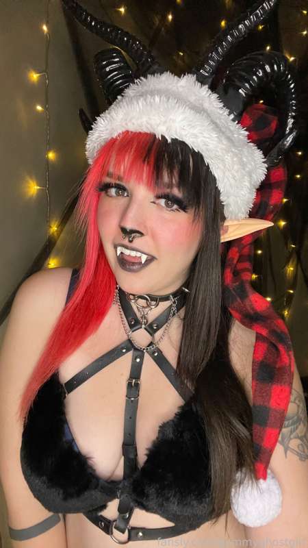 Gummyghostgirl - Fansly - 24 Dec, 2021 6