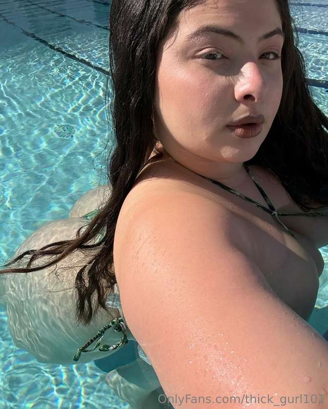 Thick_Gurl101 - Onlyfans - 19 Aug, 2024 11