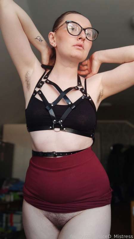 Aliced_Mistress - Fansly - 06 Dec, 2023 16