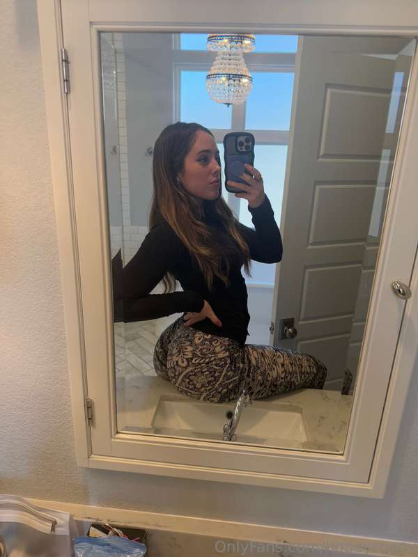 Do you think about me when you touch yourself? 🙈