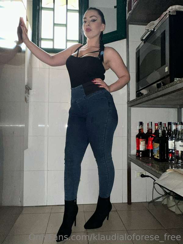 Buonasera, 🐽🐽🐽 Vorrei solo dire una cosa: ricevo centinaia d..