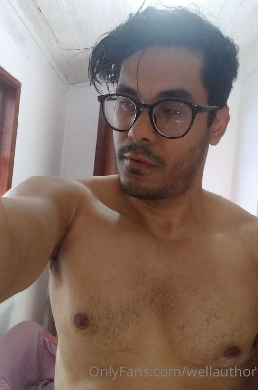 Not me doing my home workout with my glasses on! LOL 1
