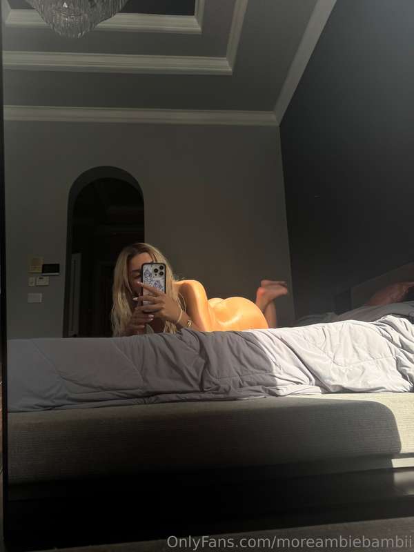 40 of the hottest pics!! get ready to stroke for me !! (: 28