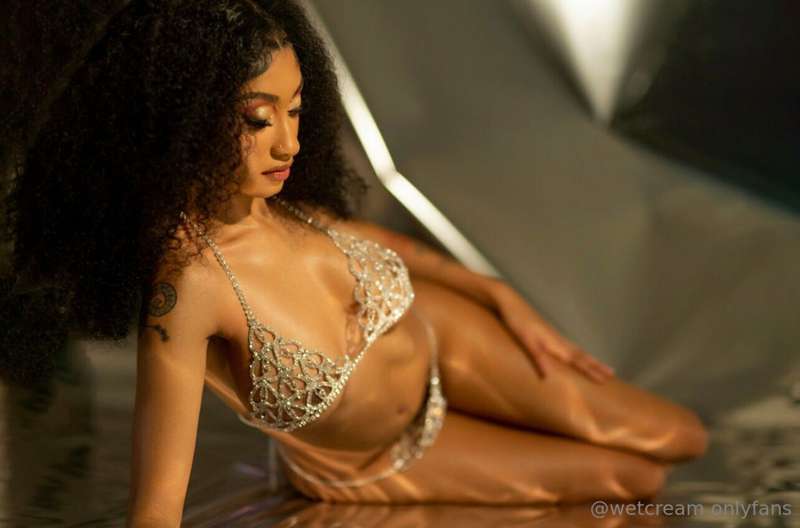 sexy.COMMENT SUM NICE 23