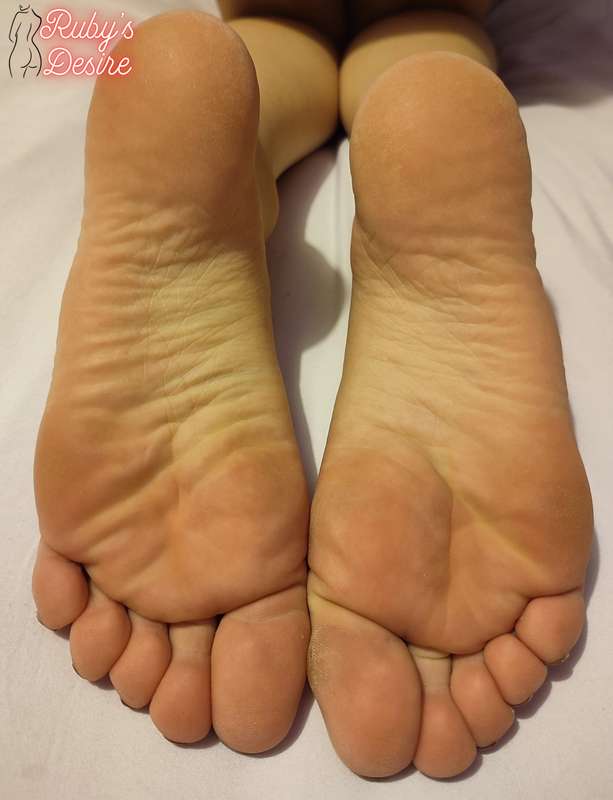 My pretty feet are just the beginning… 😏 This PPV content in.. 1